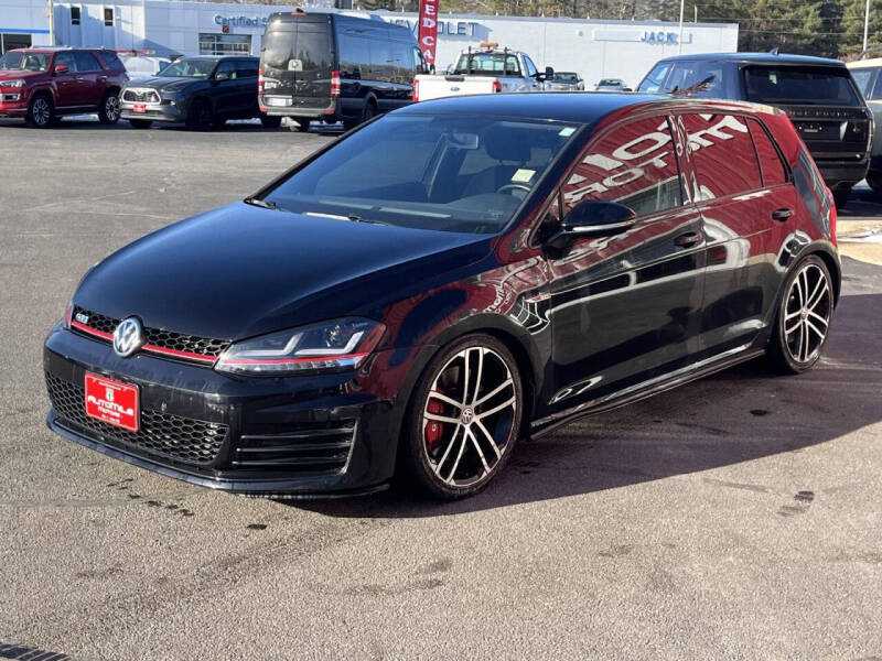 2017 Volkswagen Golf GTI Sport