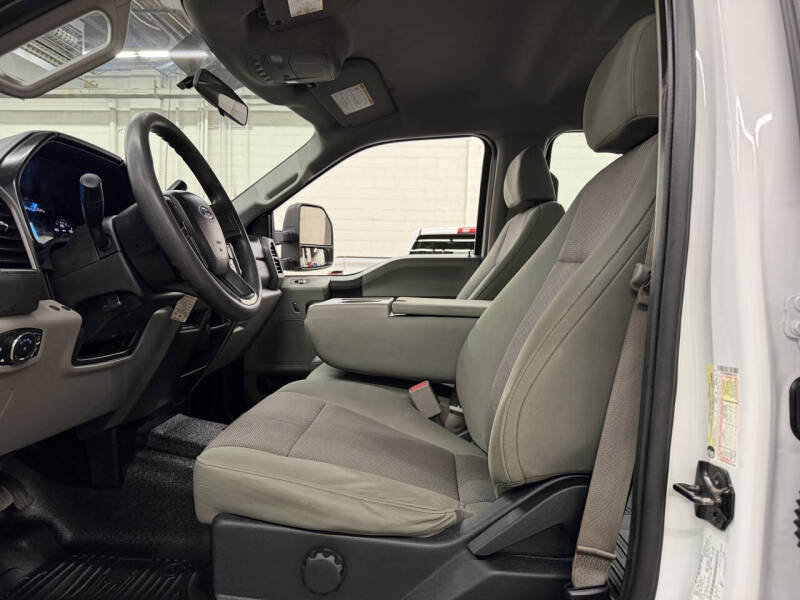 2017 Ford F-250 XL photo 4