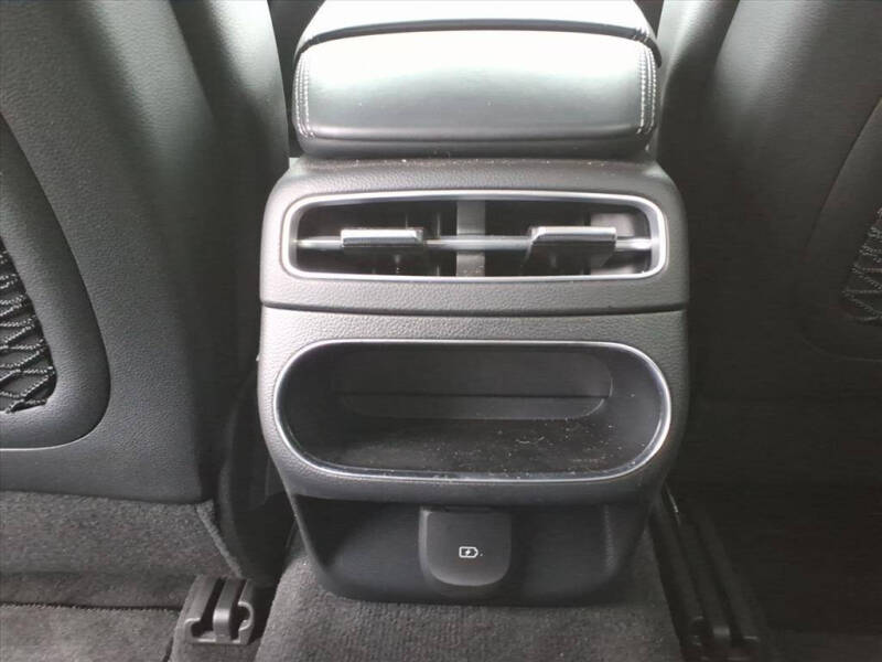 2025 Genesis GV70 2.5T Standard