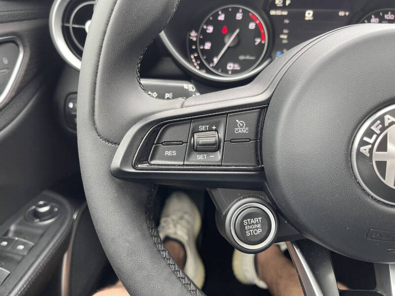 2021 Alfa Romeo Giulia Ti