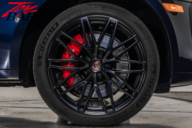 2023 Porsche Macan GTS