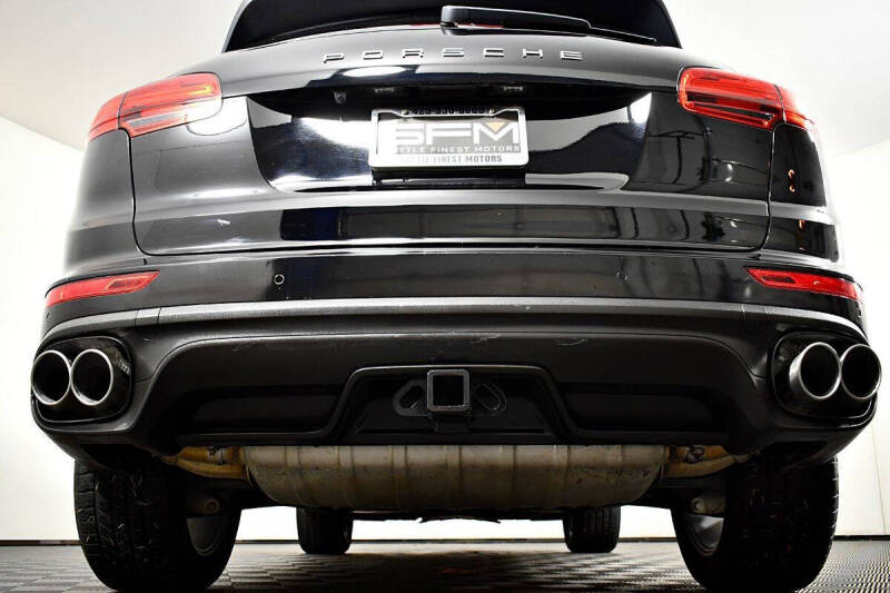 2015 Porsche Cayenne S