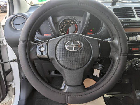 2008 Scion xD