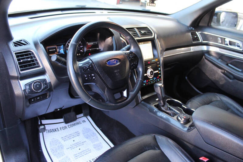 2019 Ford Explorer Sport