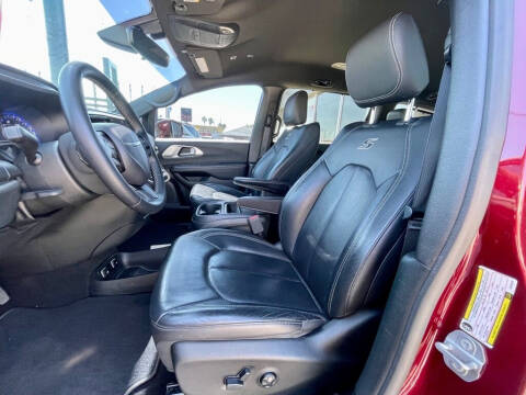 2018 Chrysler Pacifica Touring L