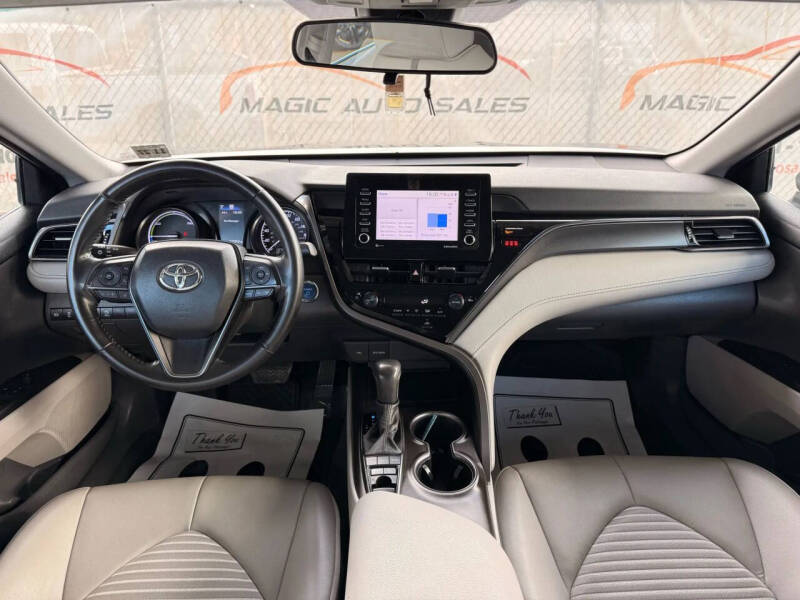 2023 Toyota Camry Hybrid