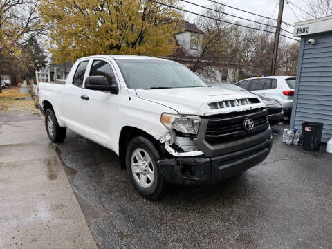 2017 Toyota Tundra SR