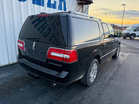 2011 Lincoln Navigator L
