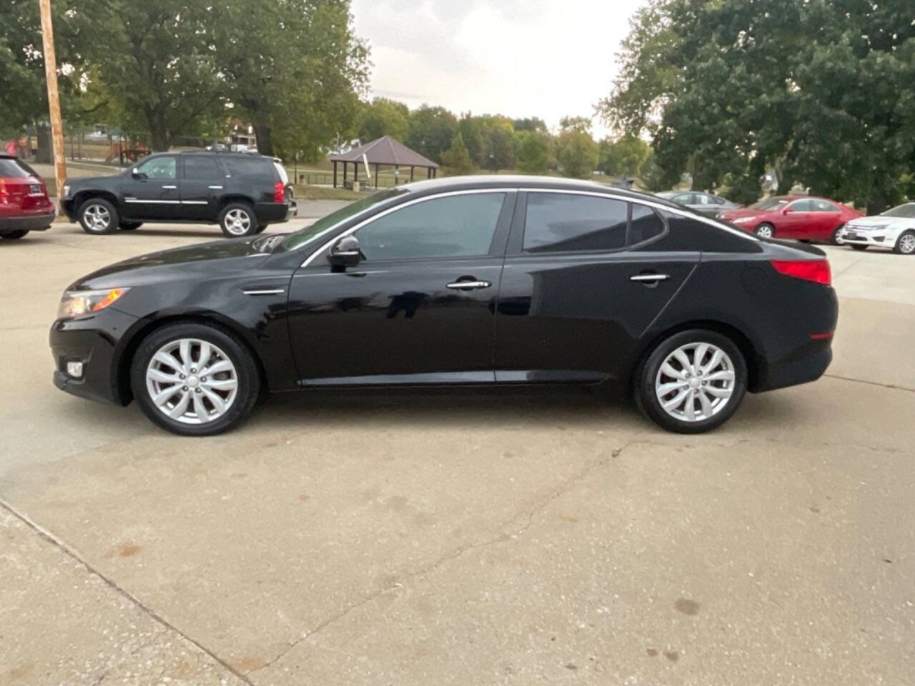 2014 Kia Optima for sale at Auto Connection in Waterloo, IA