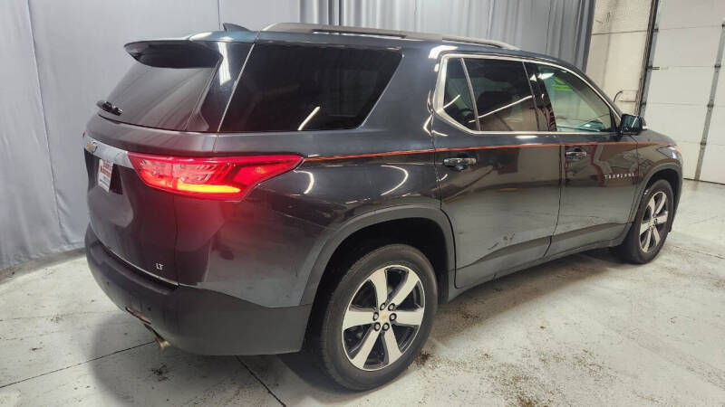 2020 Chevrolet Traverse LT Leather