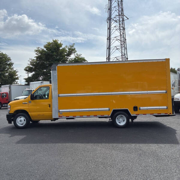2021 Ford E-Series E-350 SD