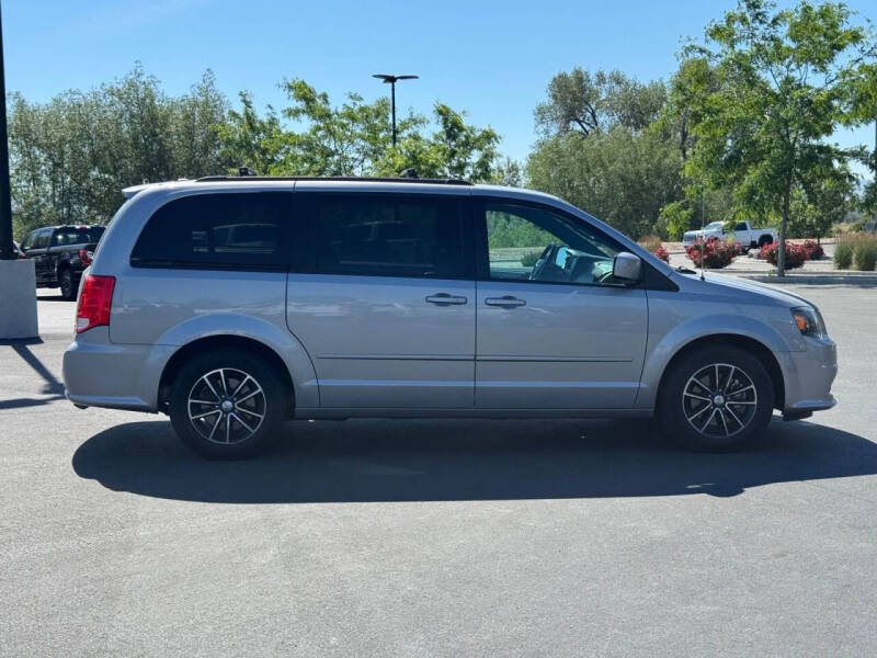 2017 Dodge Grand Caravan GT