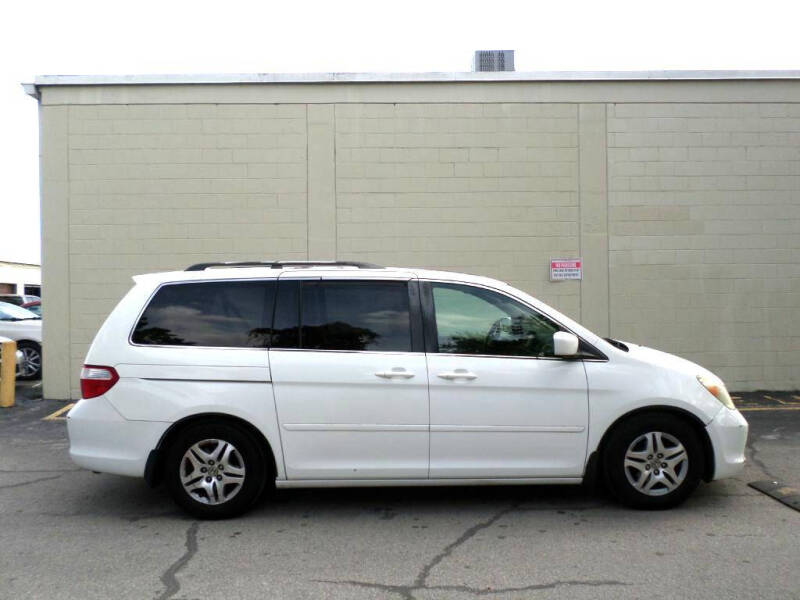 2007 Honda Odyssey Touring's photo