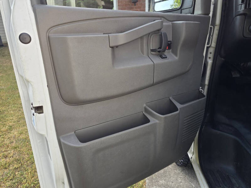 2019 Chevrolet Express 2500