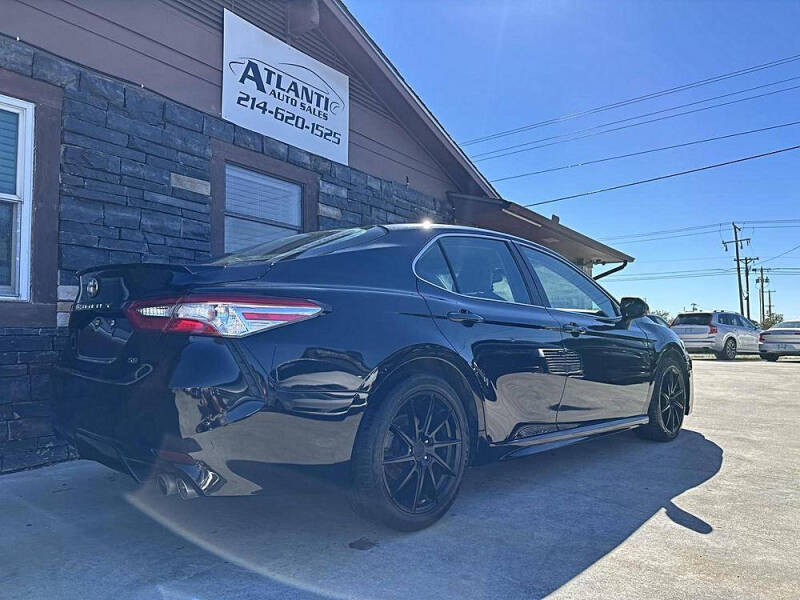 2018 Toyota Camry SE