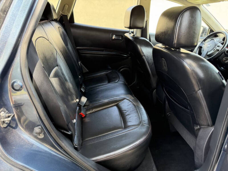 2012 Nissan Rogue SV