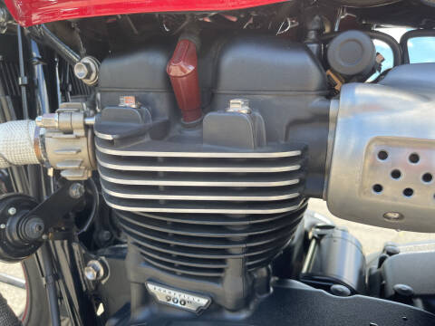 2016 Triumph Mcy