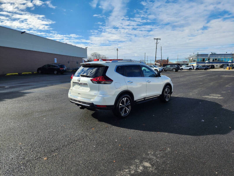 2018 Nissan Rogue SL