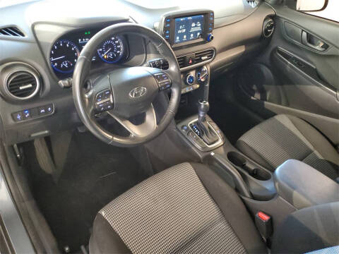 2020 Hyundai Kona SEL Plus