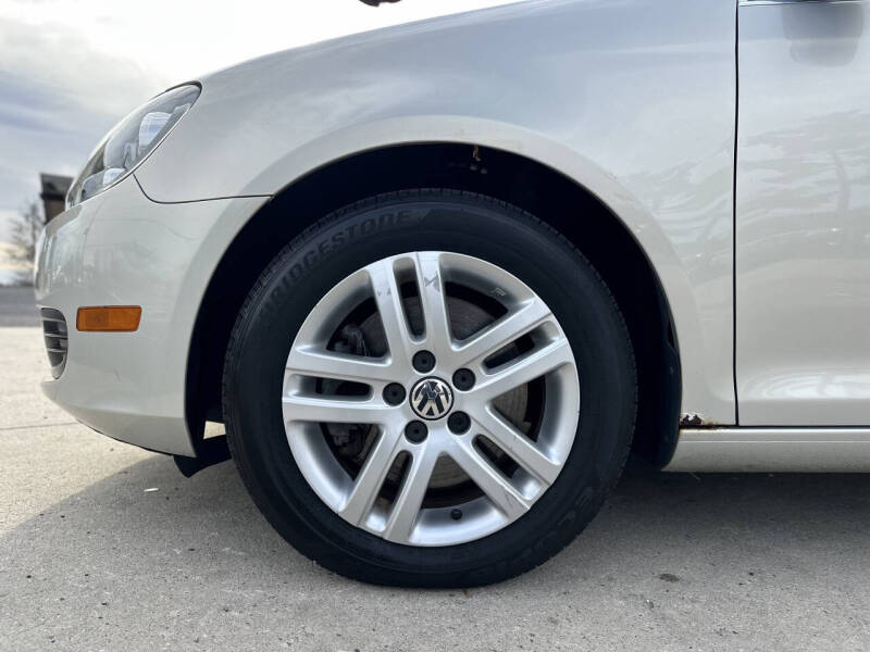 2010 Volkswagen Jetta SportWagen TDI