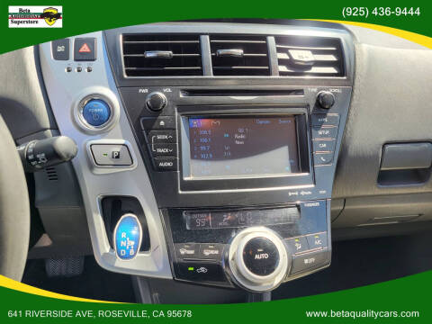 2012 Toyota Prius v Three