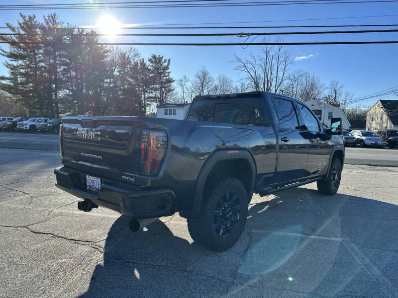 2024 GMC Sierra 2500HD AT4