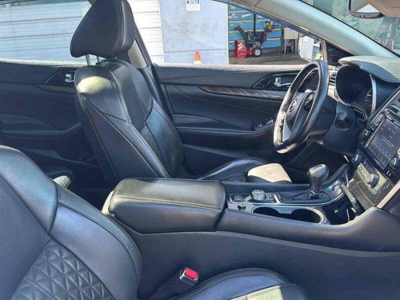 2016 Nissan Maxima Platinum