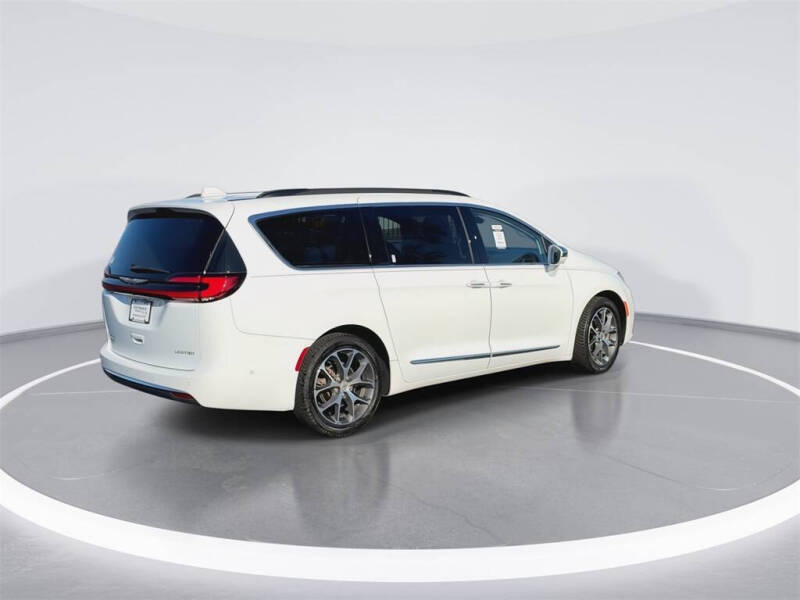 2022 Chrysler Pacifica Limited