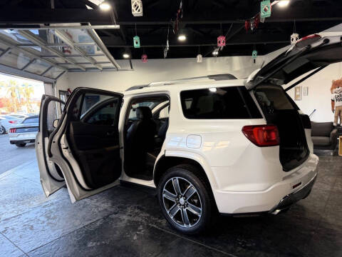 2018 GMC Acadia Denali