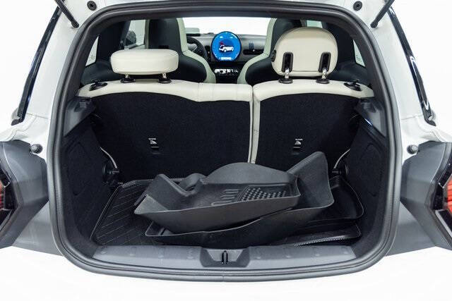 2025 MINI Hardtop 2 Door Cooper S Signature Trim