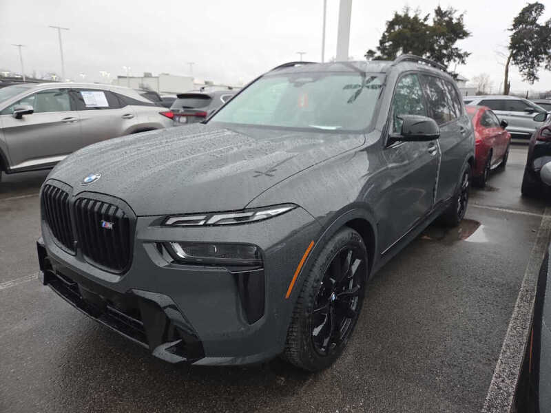 2026 BMW X7 M60i