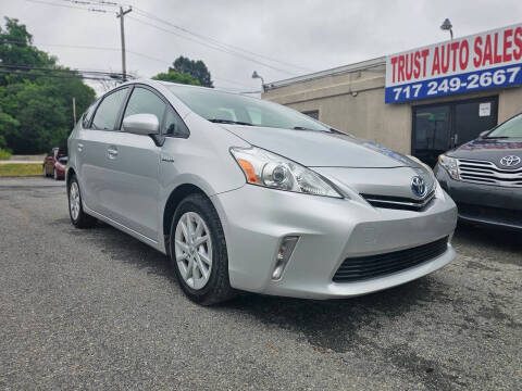 2012 Toyota Prius v Three