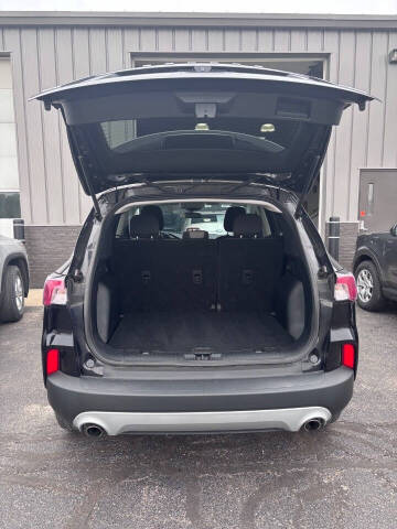 2022 Ford Escape SE