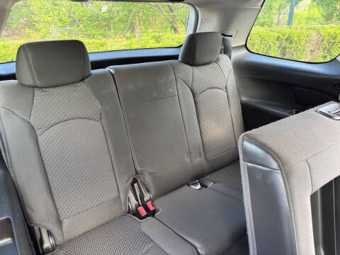 2009 Saturn Outlook XE