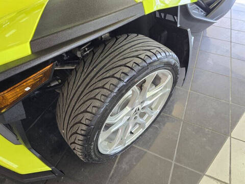 2023 Polaris Slingshot