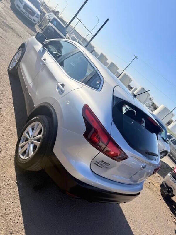 2017 Nissan Rogue Sport S