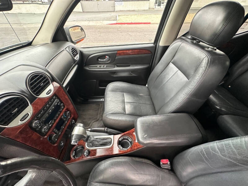 2005 GMC Envoy XL Denali