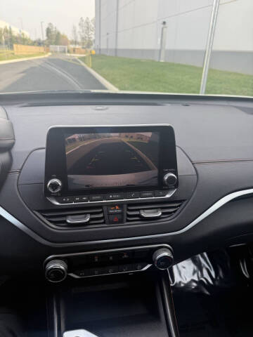 2019 Nissan Altima 2.5 SR