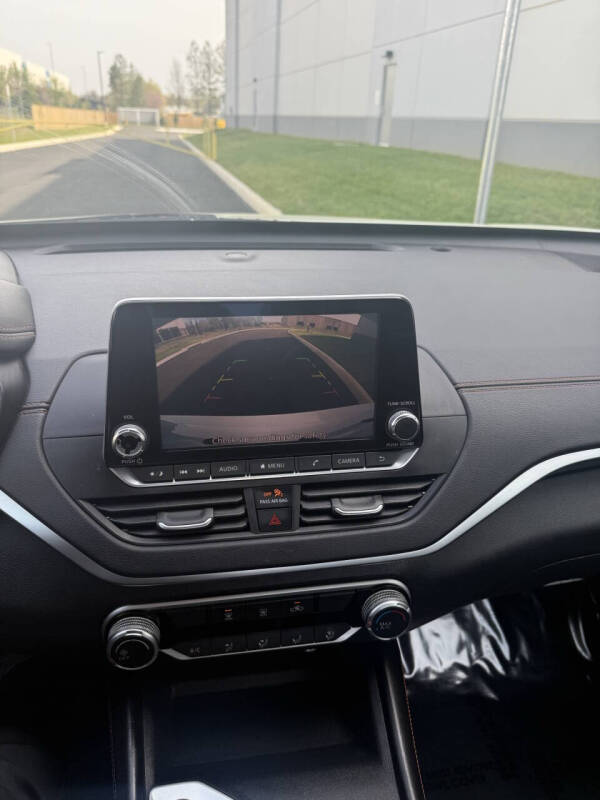 2019 Nissan Altima 2.5 SR