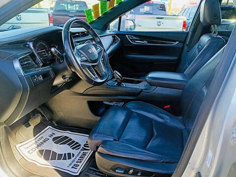 2017 Cadillac XT5 Luxury