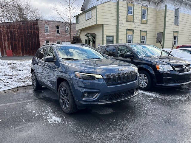 2021 Jeep Cherokee for sale at ROBERTS AUTOMOTIVE SALES & SERVICE in Watertown, NY