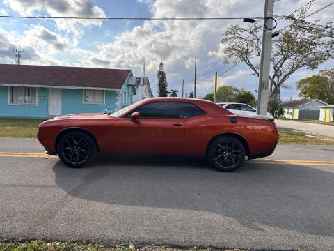 2020 Dodge Challenger SXT