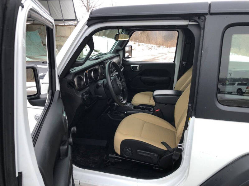 2019 Jeep Wrangler Sport