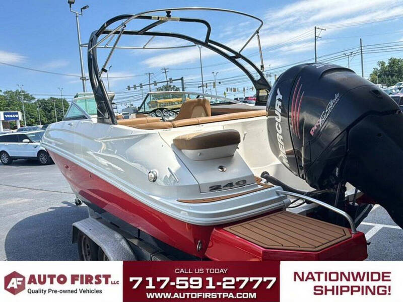 2014 Sea Ray 240 SD
