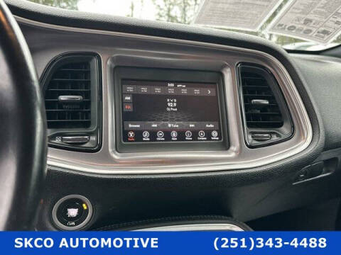 2019 Dodge Challenger SXT