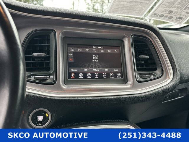 2019 Dodge Challenger SXT