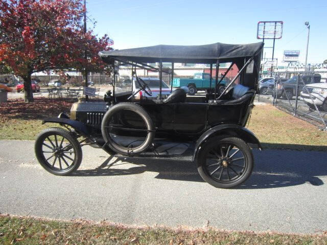 1915 Ford Model T
