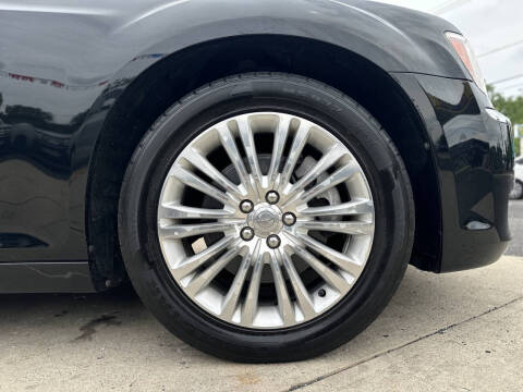 2012 Chrysler 300 C
