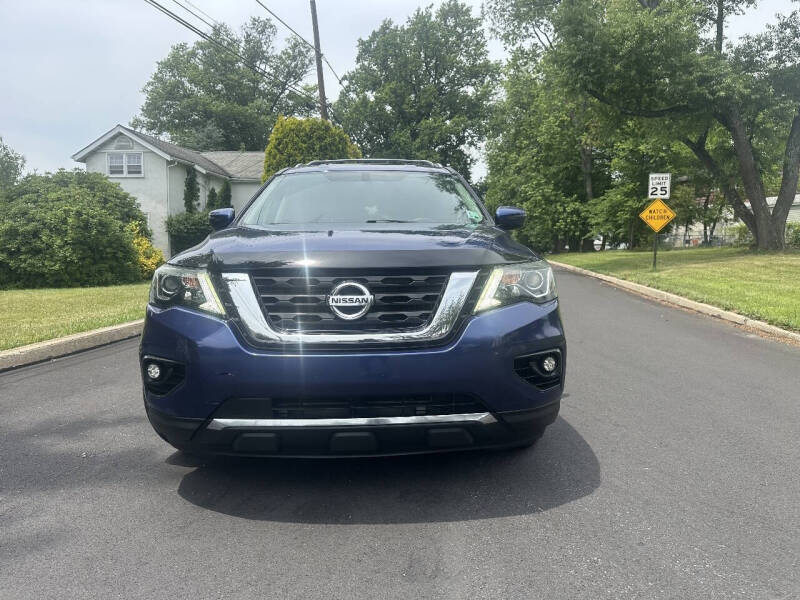 2017 Nissan Pathfinder S
