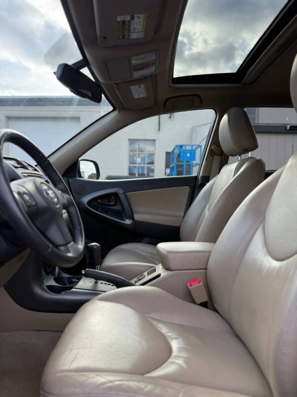 2012 Toyota RAV4 Limited